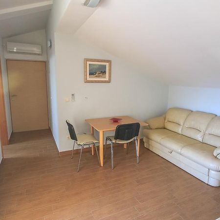 Apartment Ana Vodice Ngoại thất bức ảnh