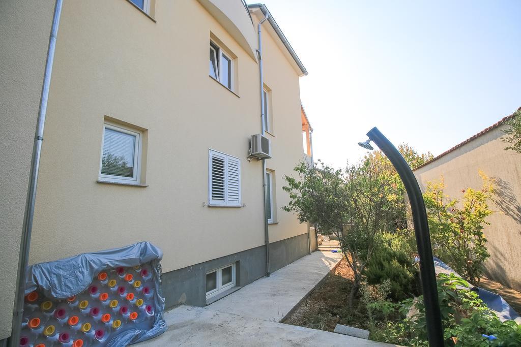 Apartment Ana Vodice Ngoại thất bức ảnh