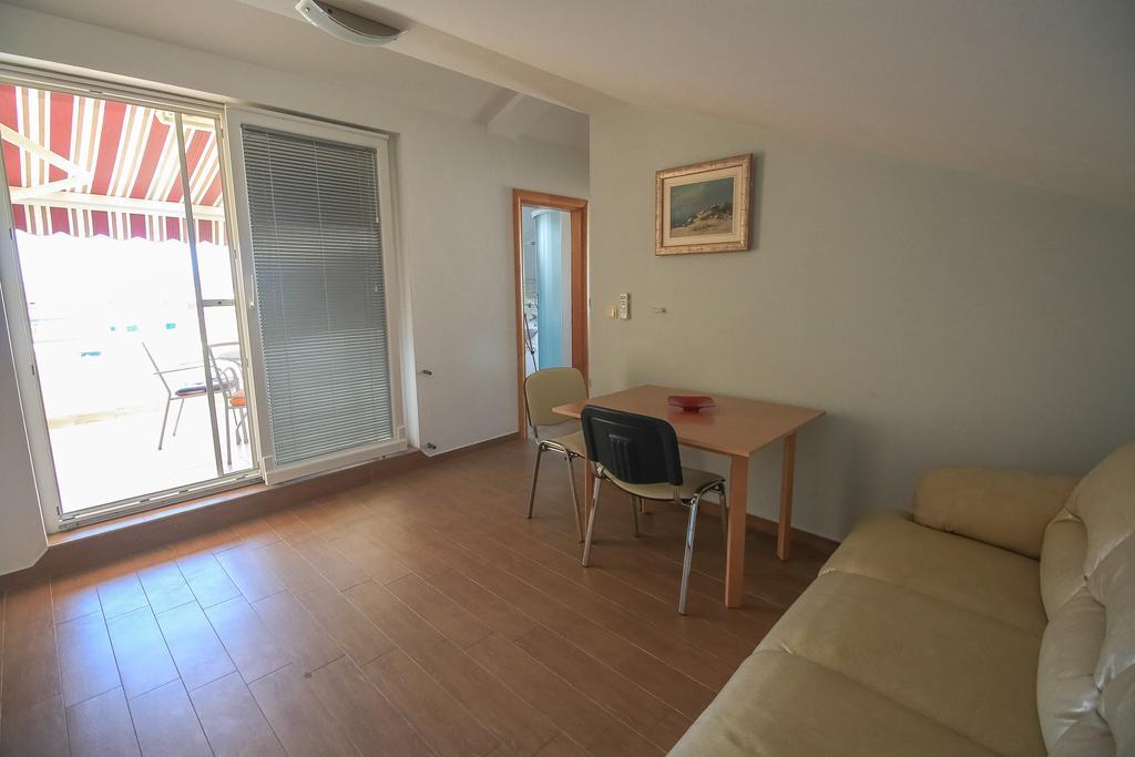 Apartment Ana Vodice Ngoại thất bức ảnh