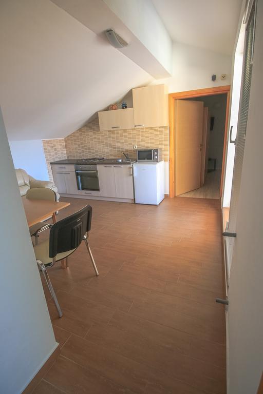 Apartment Ana Vodice Ngoại thất bức ảnh